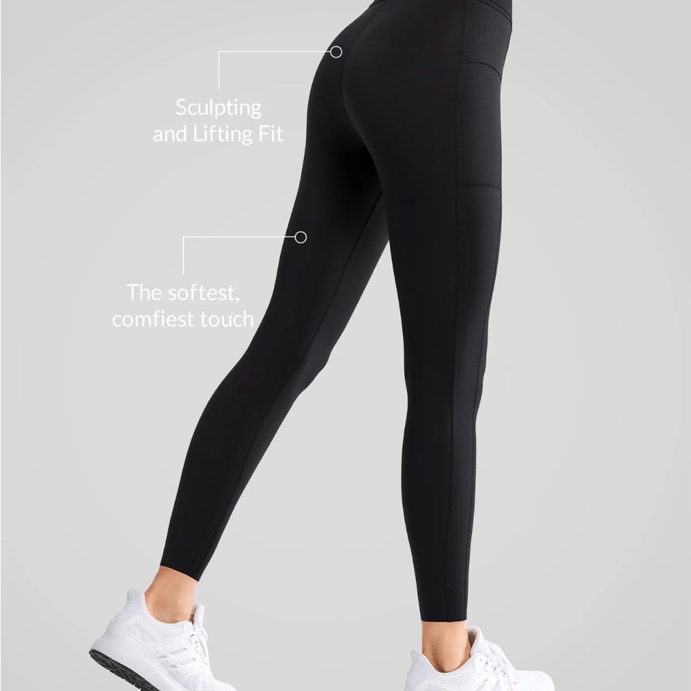 Sleek Black High-Rise Leggings